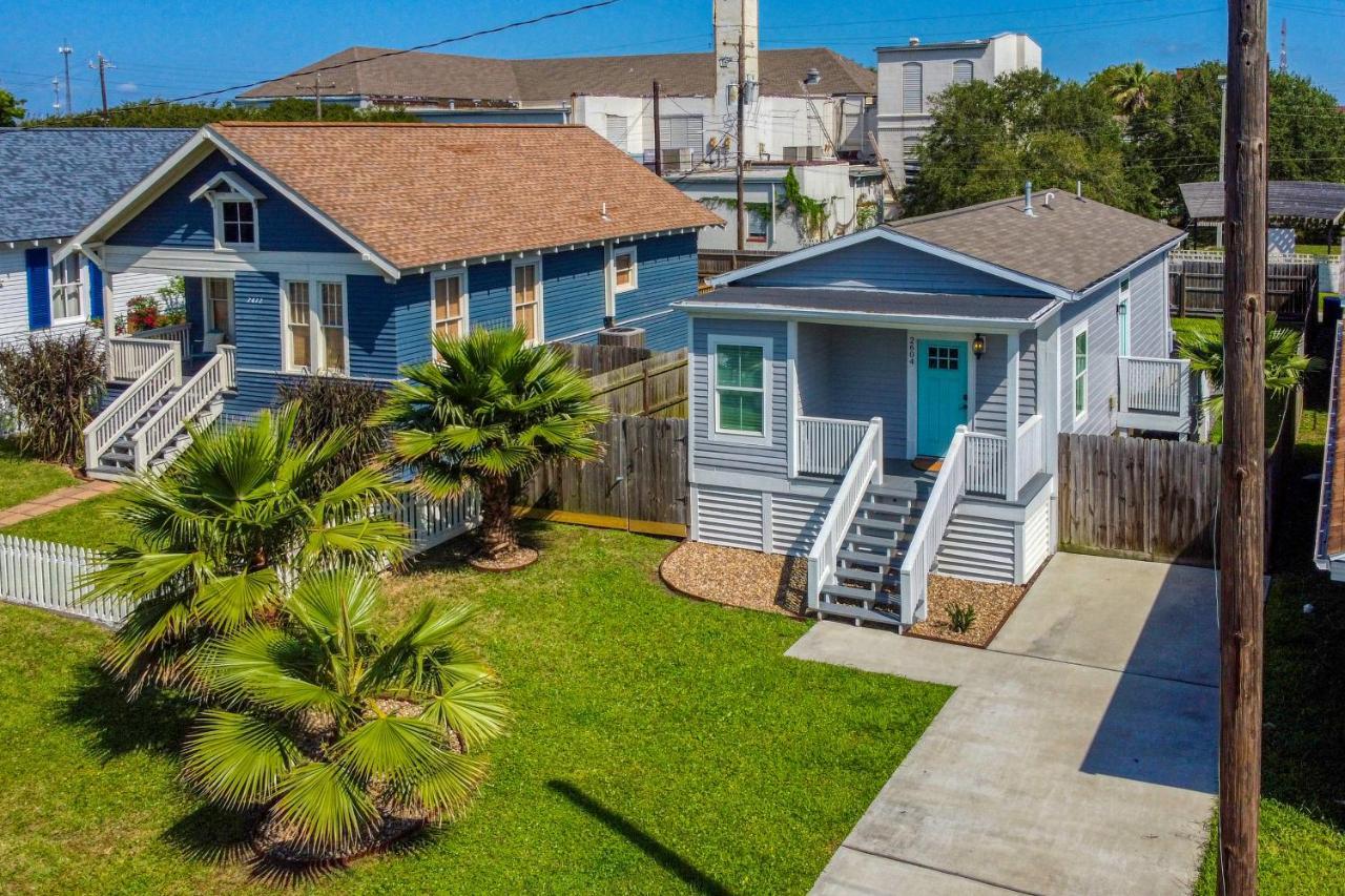 The Breezy Bungalow Galveston Esterno foto
